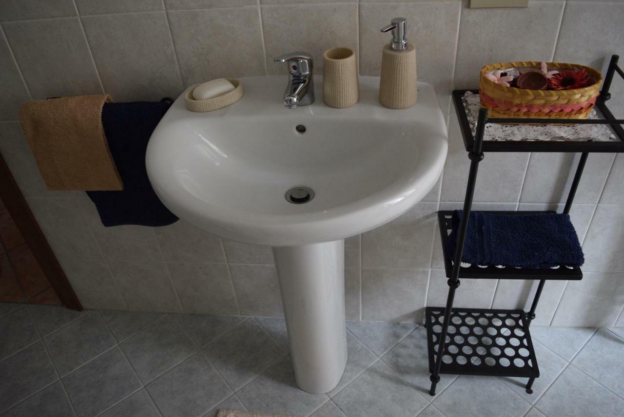Apartamento Le Quare Gravellona Toce Exterior foto